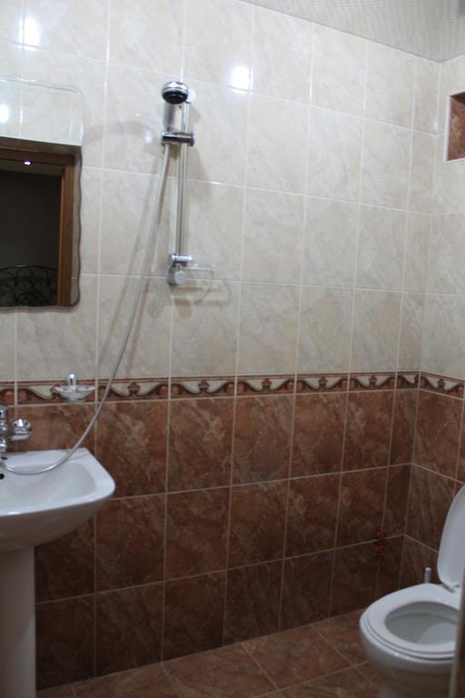 Princ Plaza Hotel Jerevan Rom bilde